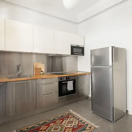 #flh - Downtown Haven Apartment, Agia Sofia District Apartment